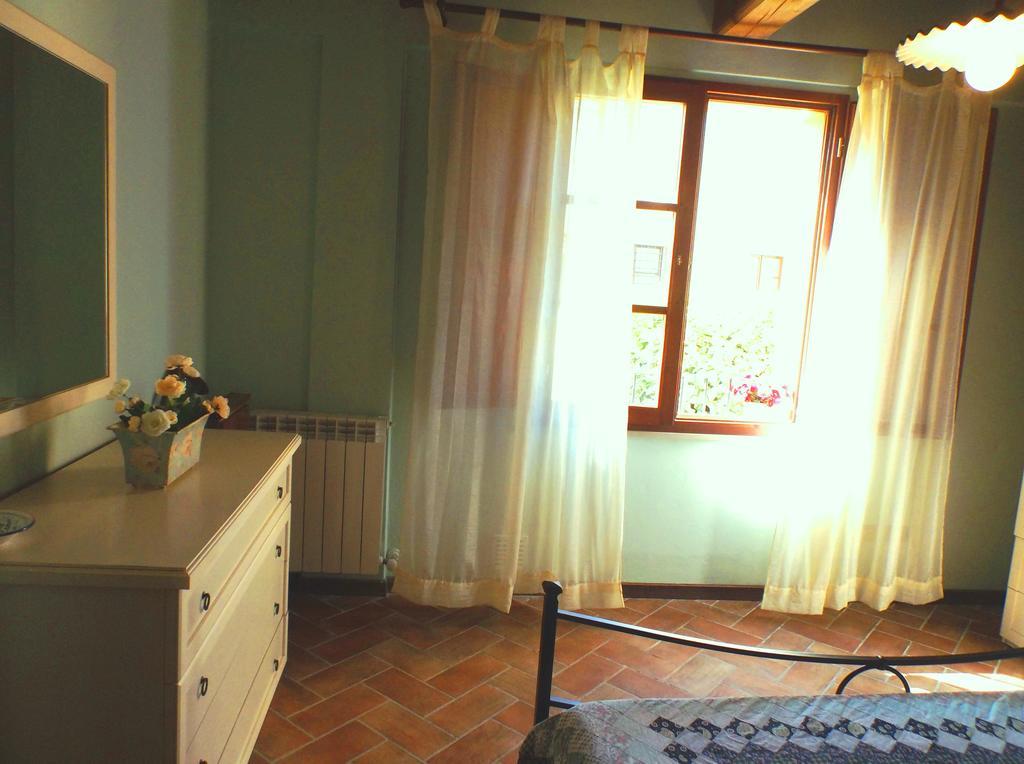 Apartments Borgo Toscano Gambassi Terme Kamer foto